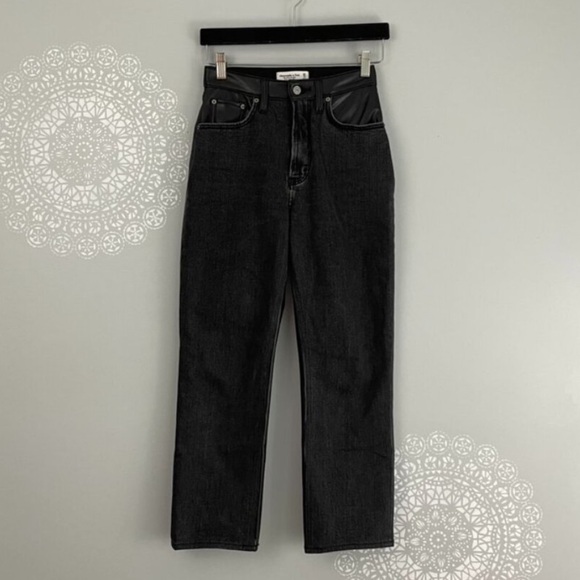 A&F Ultra High Rise Ankle Straight Curve Love Mixed Fabric Jeans - Picture 2 of 5